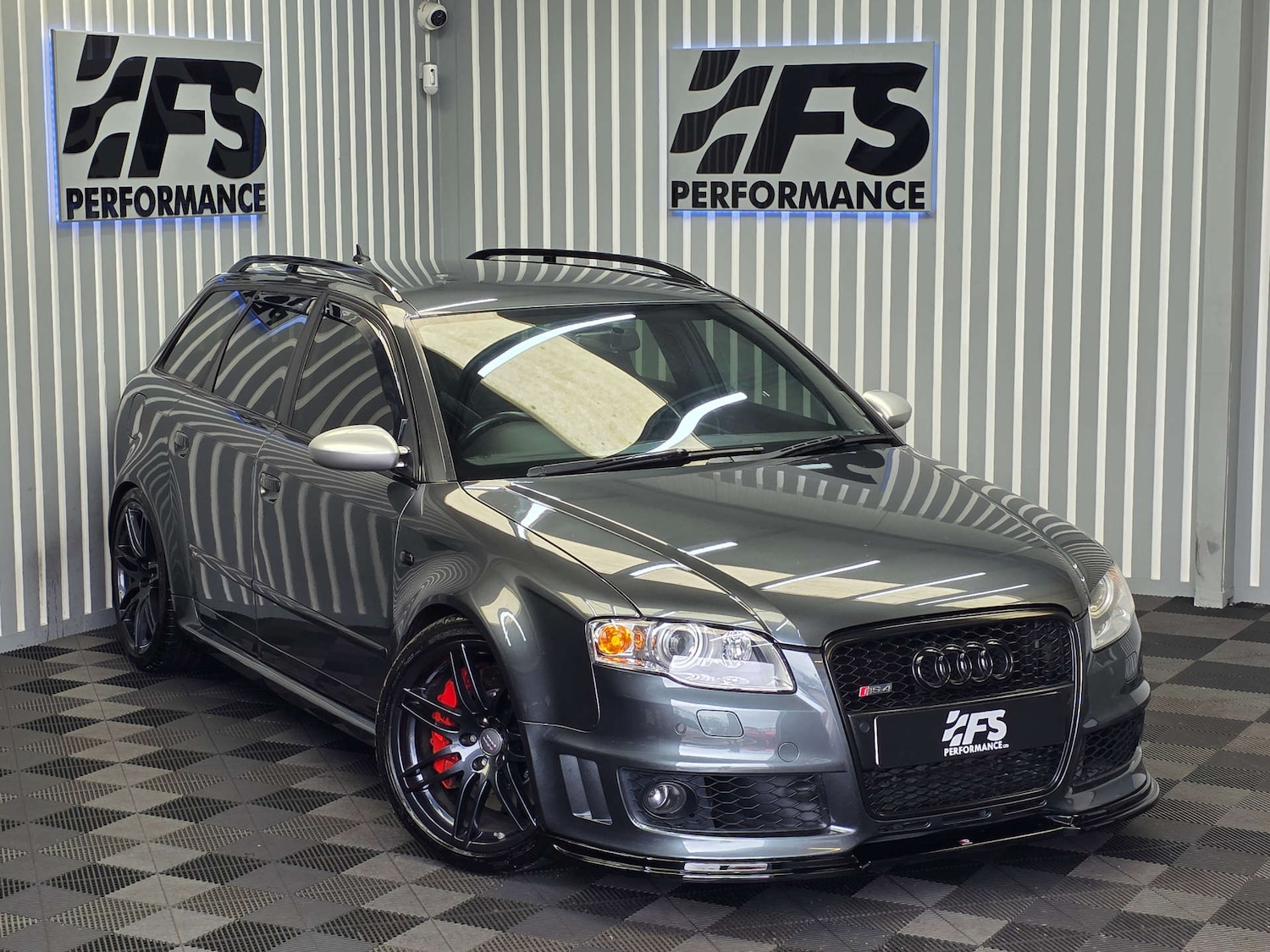 Used Audi RS4 Avant 2006 for sale - 76601785: Photo 55