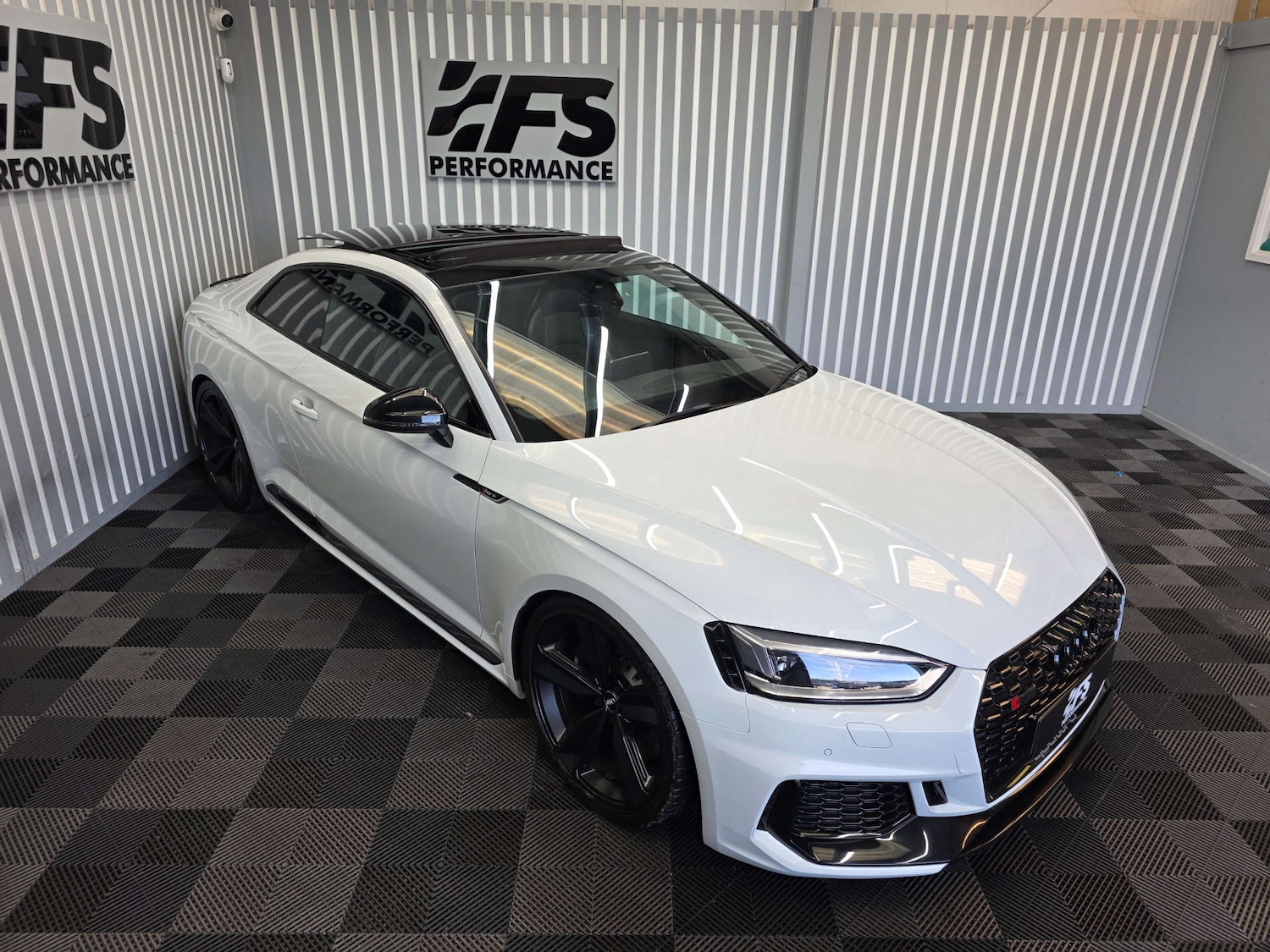 Used Audi RS5 2019 for sale - 76068127: Photo 15