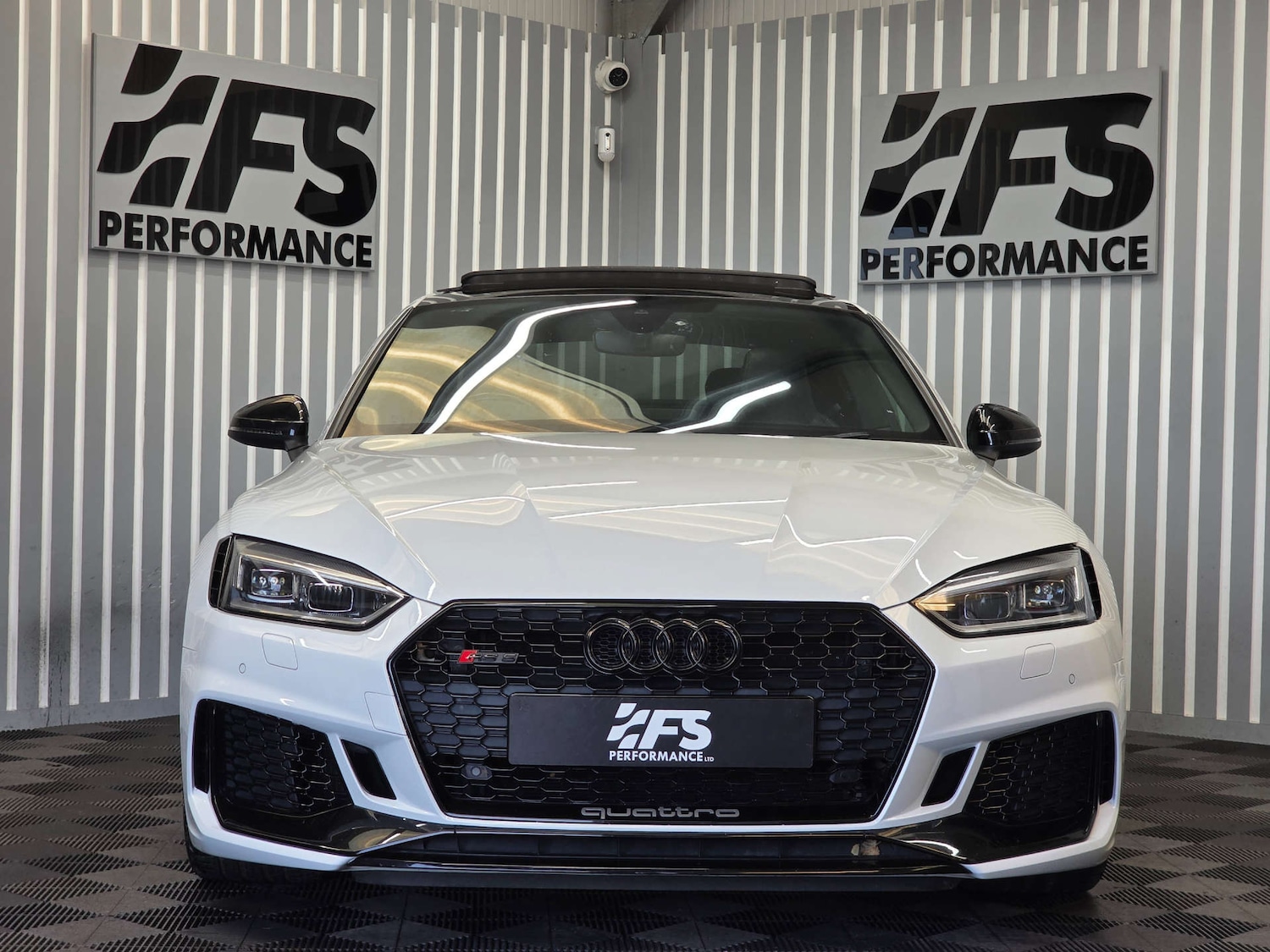 Used Audi RS5 2019 for sale - 76068127: Photo 2