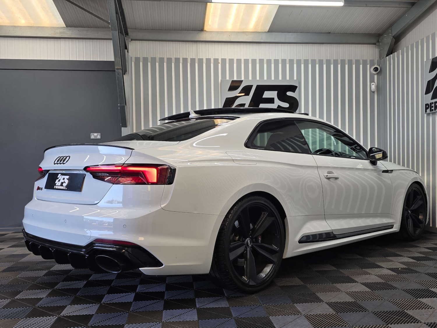 Used Audi RS5 2019 for sale - 76068127: Photo 29