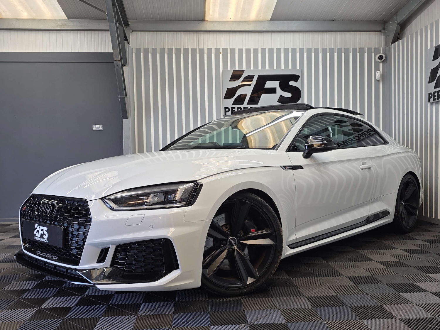 Used Audi RS5 2019 for sale - 76068127: Photo 3
