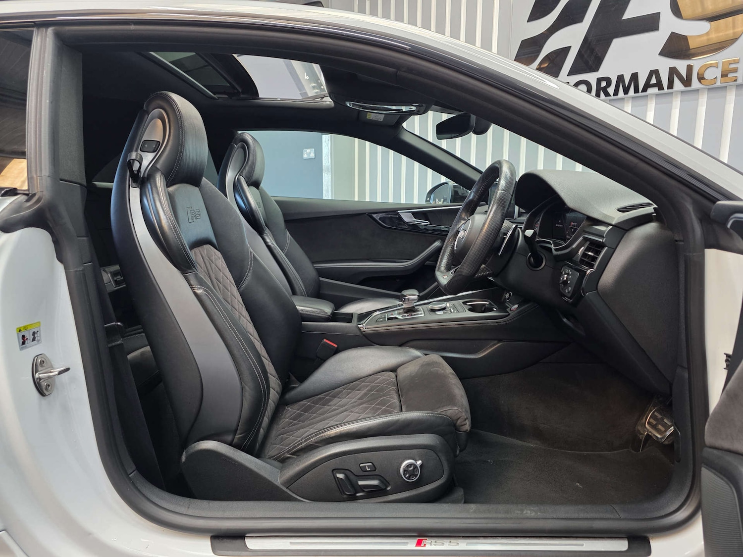 Used Audi RS5 2019 for sale - 76068127: Photo 30