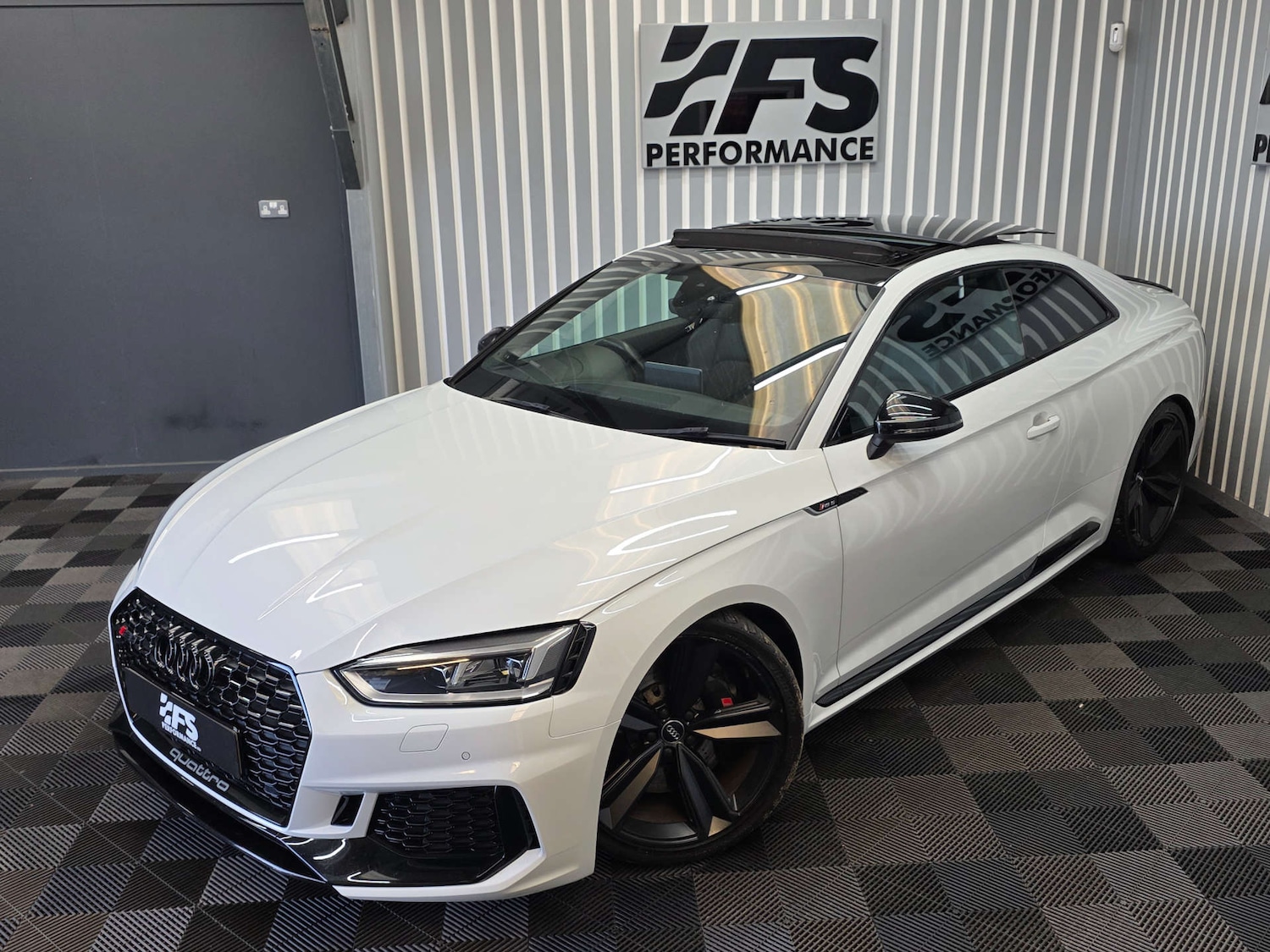 Used Audi RS5 2019 for sale - 76068127: Photo 35