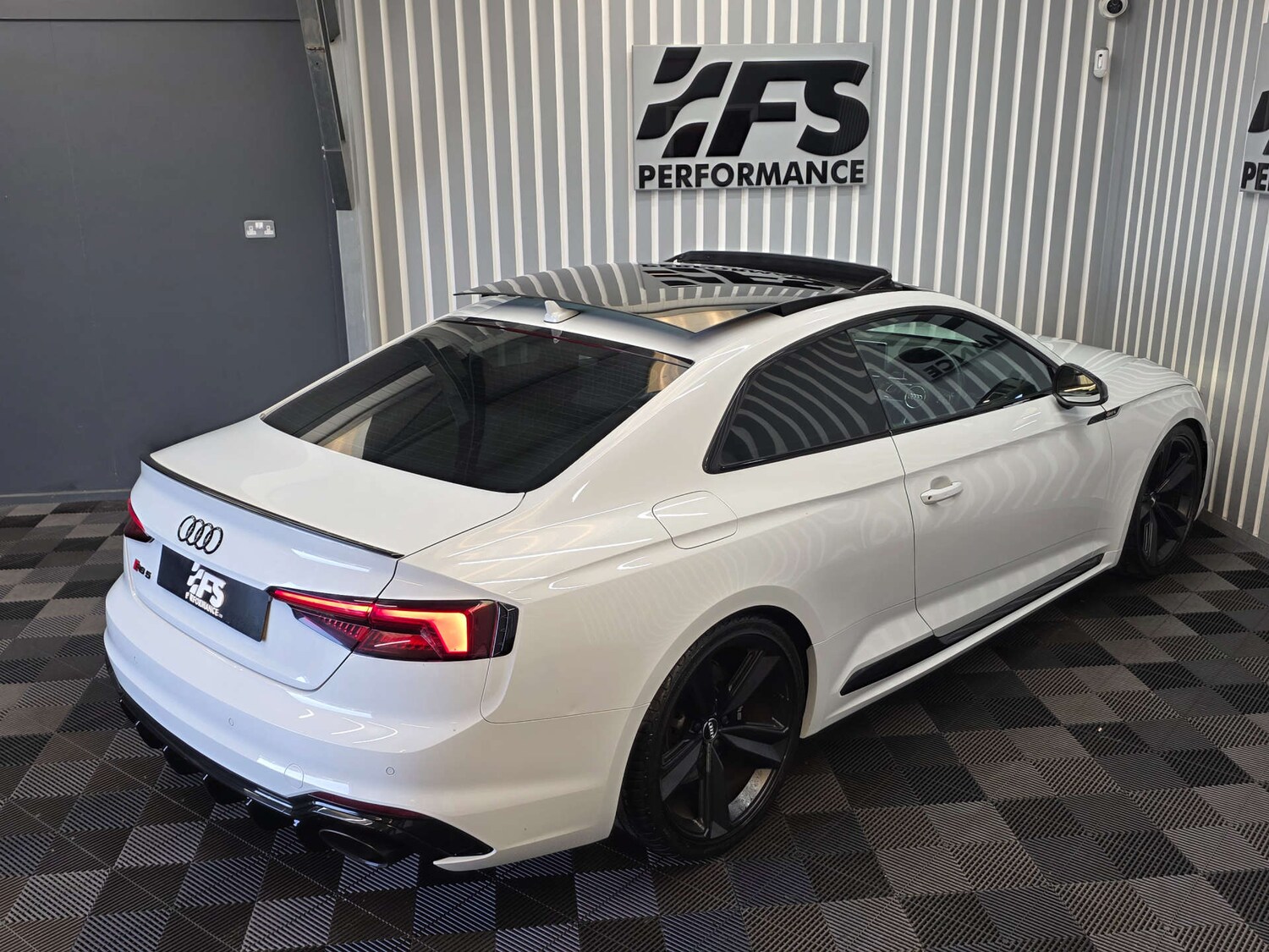 Used Audi RS5 2019 for sale - 76068127: Photo 38