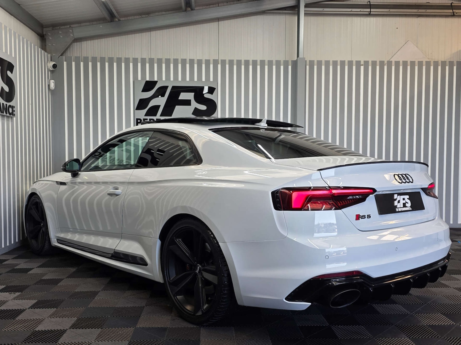 Used Audi RS5 2019 for sale - 76068127: Photo 42