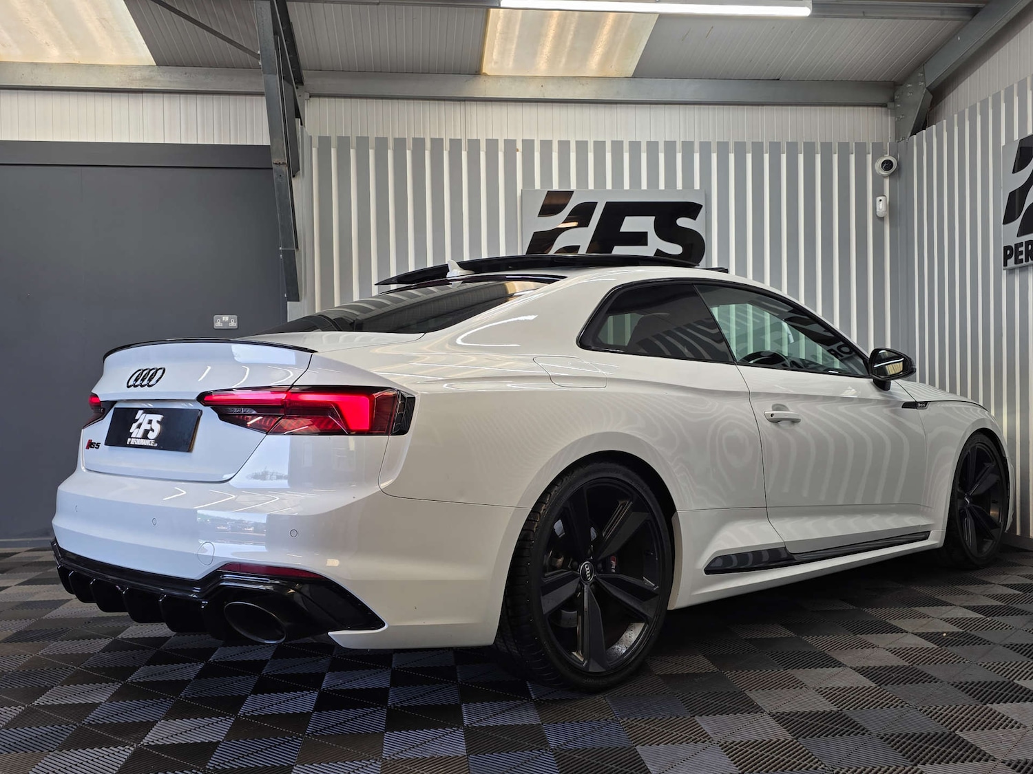 Used Audi RS5 2019 for sale - 76068127: Photo 6