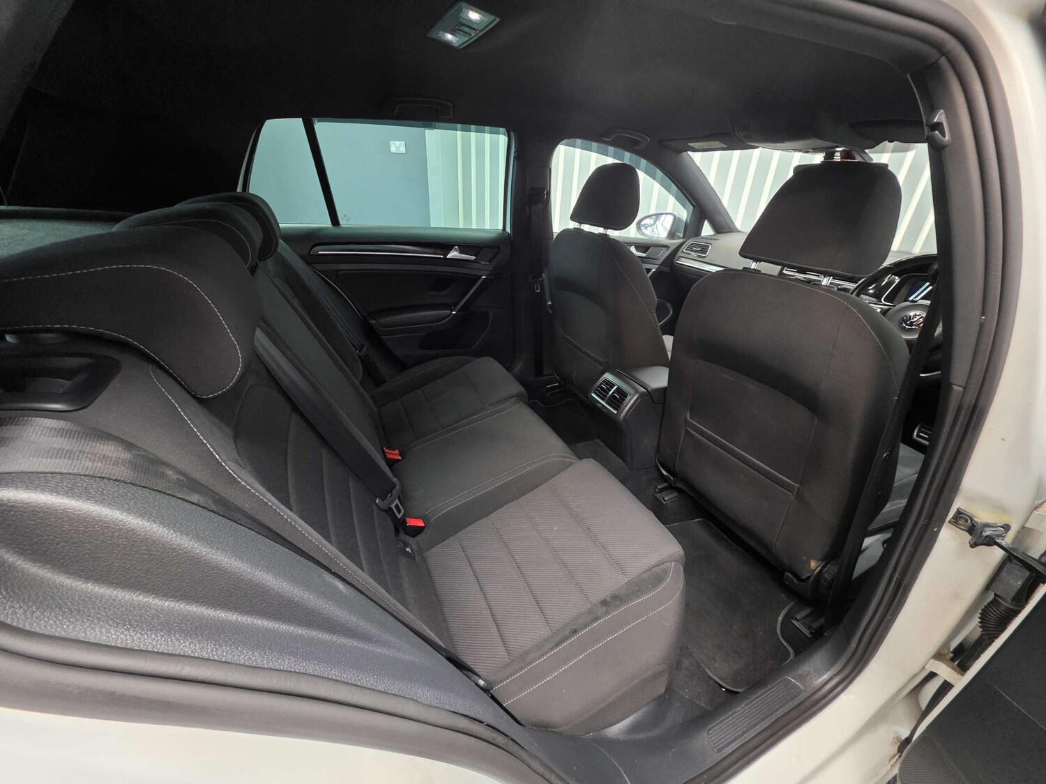 Used Volkswagen Golf 2018 for sale - 77479621: Photo 19