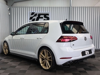Used Volkswagen Golf 2018 for sale - 77479621: Photo