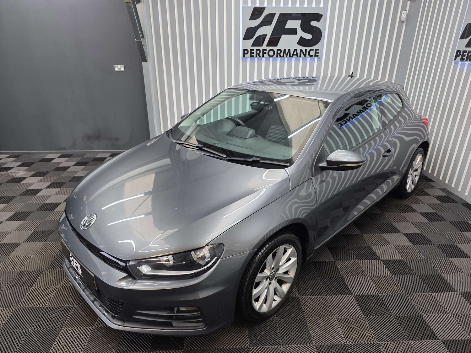 Used Volkswagen Scirocco 2016 for sale - 76589717: Photo 16