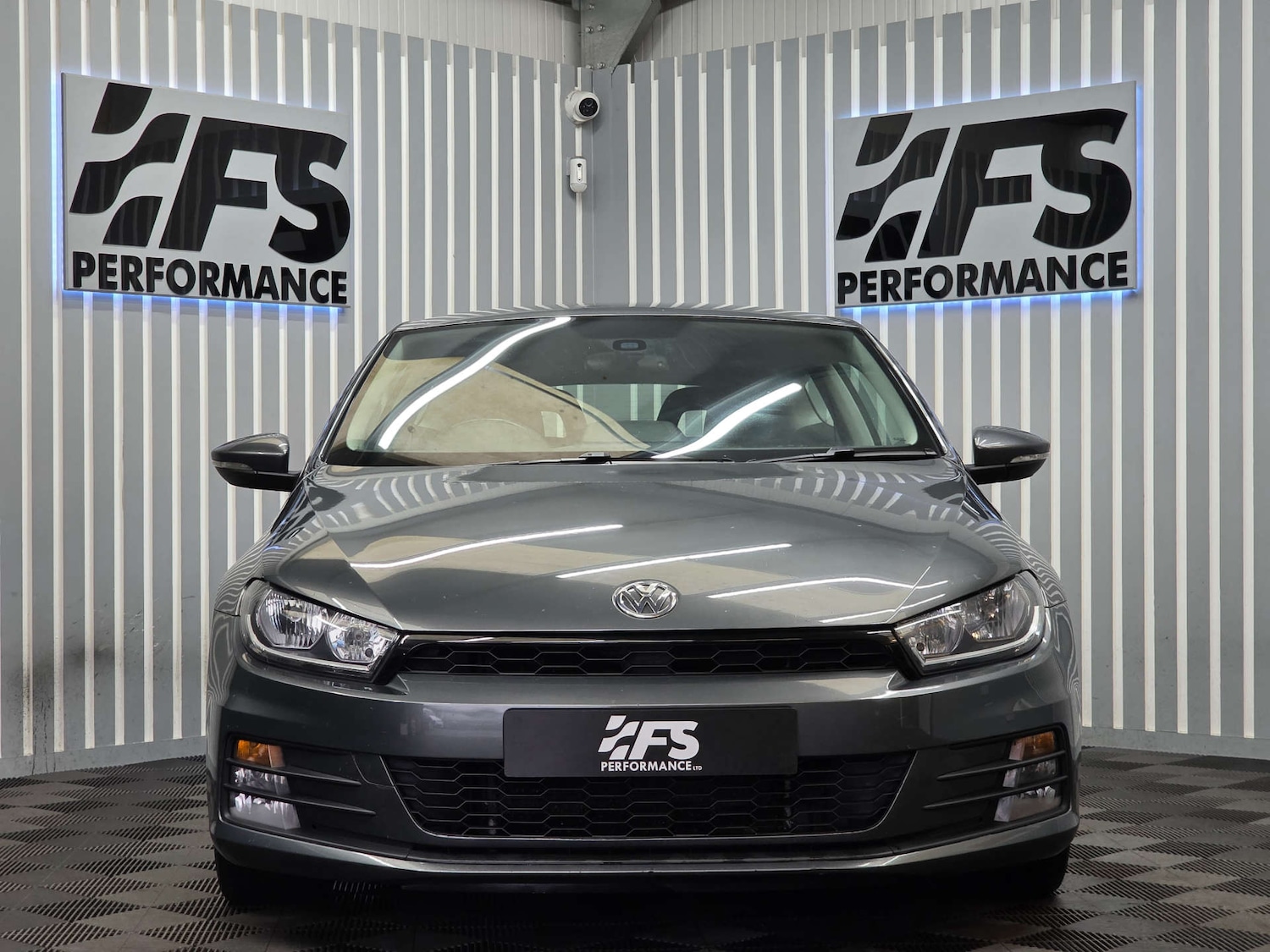 Used Volkswagen Scirocco 2016 for sale - 76589717: Photo 3