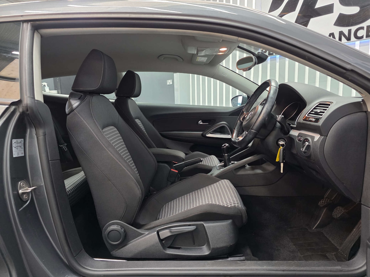 Used Volkswagen Scirocco 2016 for sale - 76589717: Photo 36