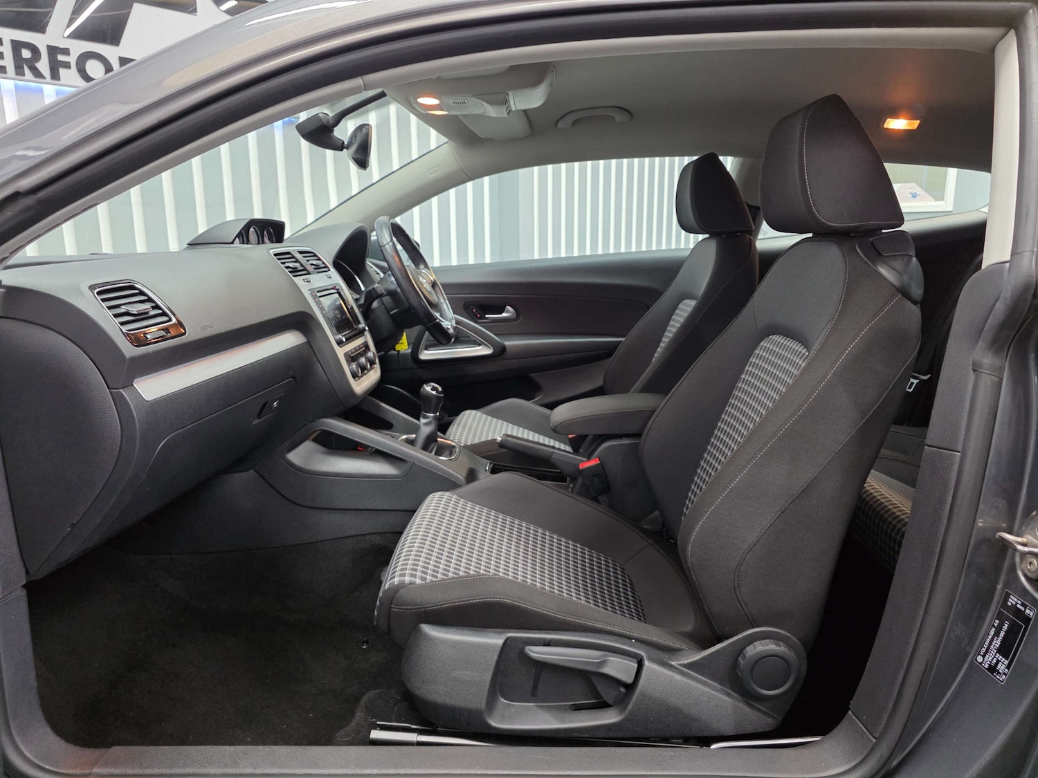 Used Volkswagen Scirocco 2016 for sale - 76589717: Photo 38