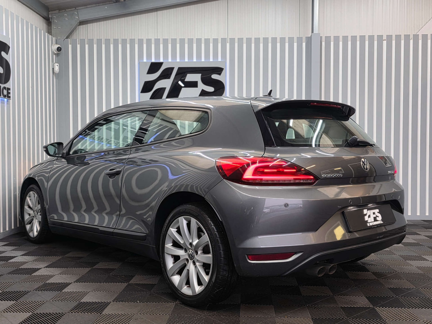 Used Volkswagen Scirocco 2016 for sale - 76589717: Photo 5