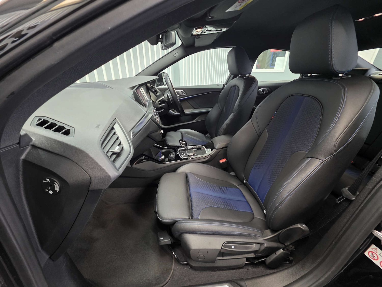 Used BMW 2 Series 2023 for sale - 77704073: Photo 9