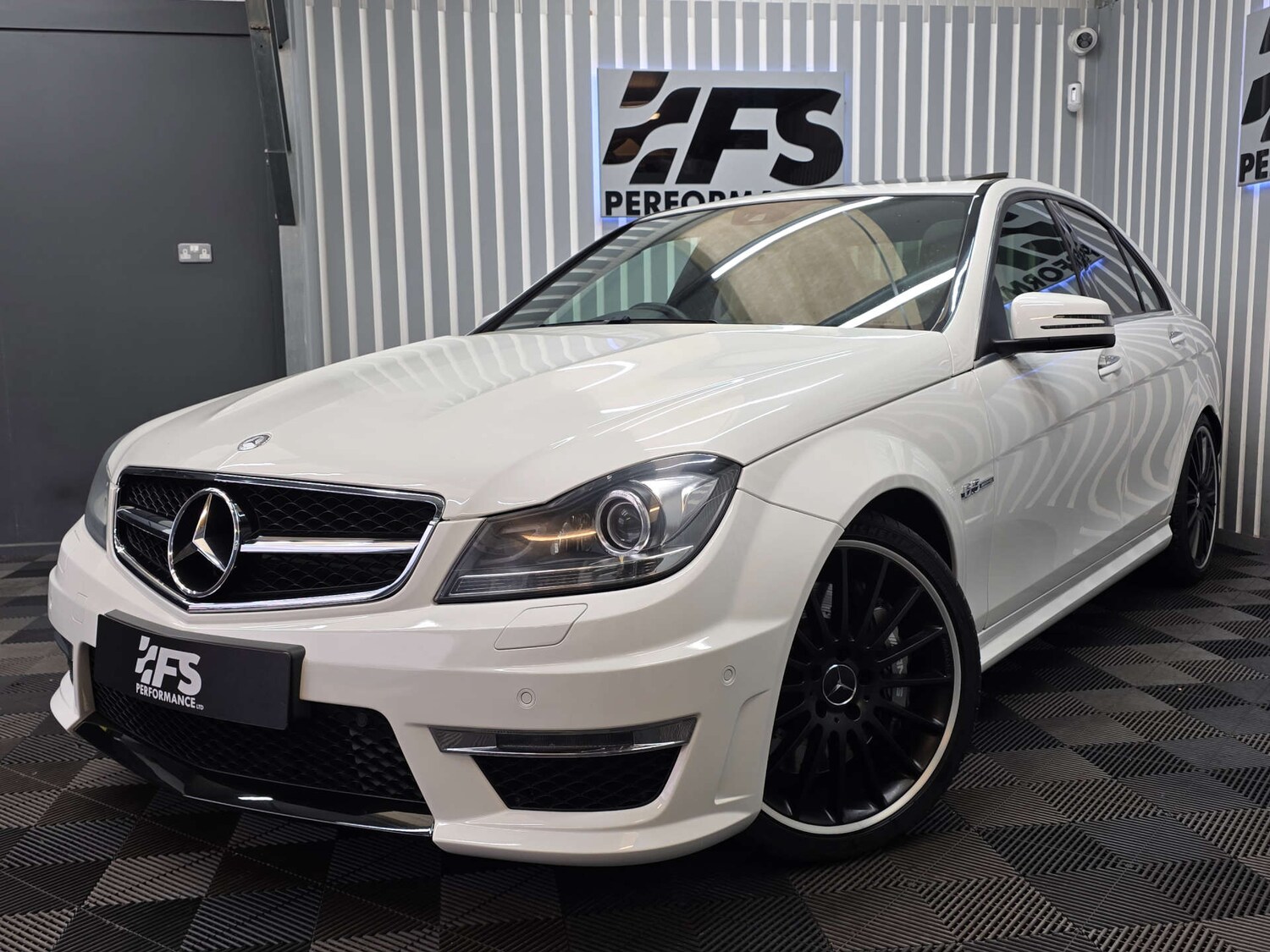 Used Mercedes-Benz C-Class 2013 for sale - 76082862: Photo 31