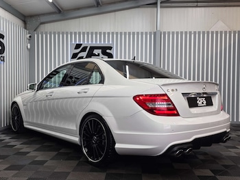 Used Mercedes-Benz C-Class 2013 for sale - 76082862: Photo 4