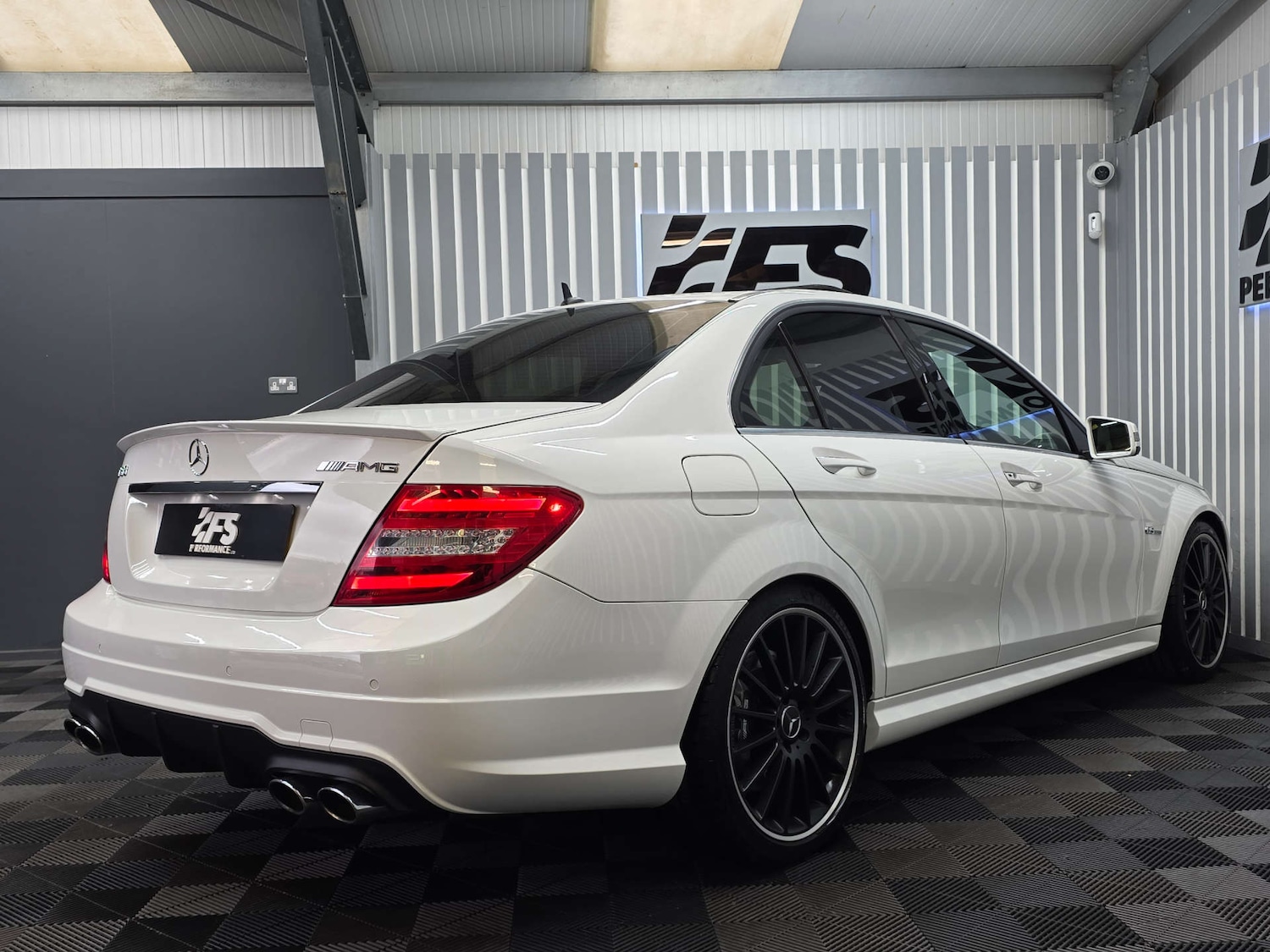 Used Mercedes-Benz C-Class 2013 for sale - 76082862: Photo 6