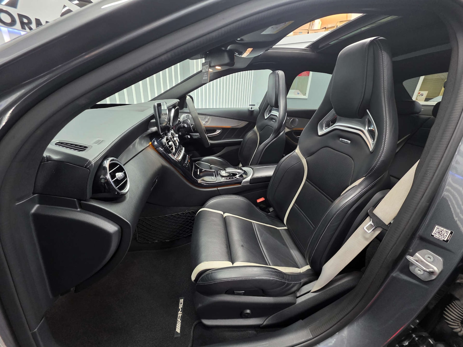 Used Mercedes-Benz C Class 2017 for sale - 77022469: Photo 10