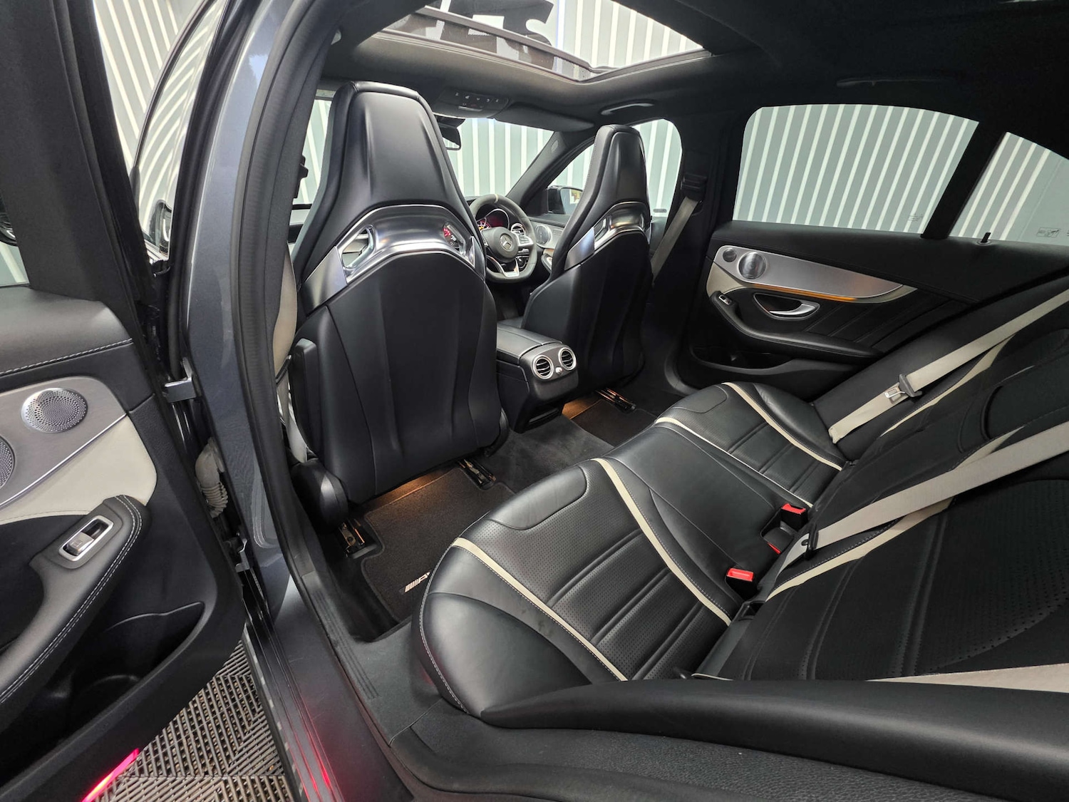 Used Mercedes-Benz C Class 2017 for sale - 77022469: Photo 24