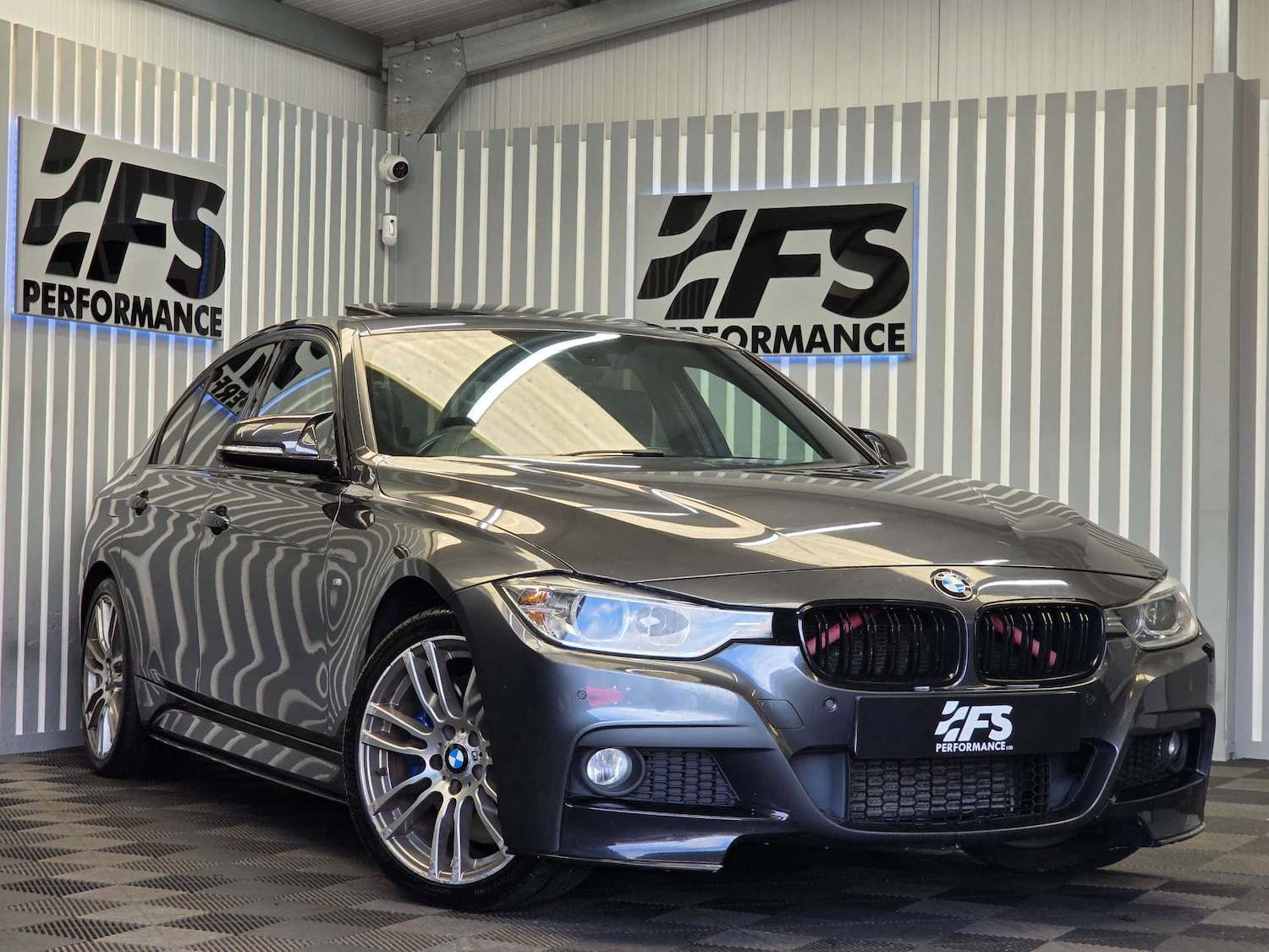 Used BMW 3 Series 2015 for sale - 76331488: Photo 1