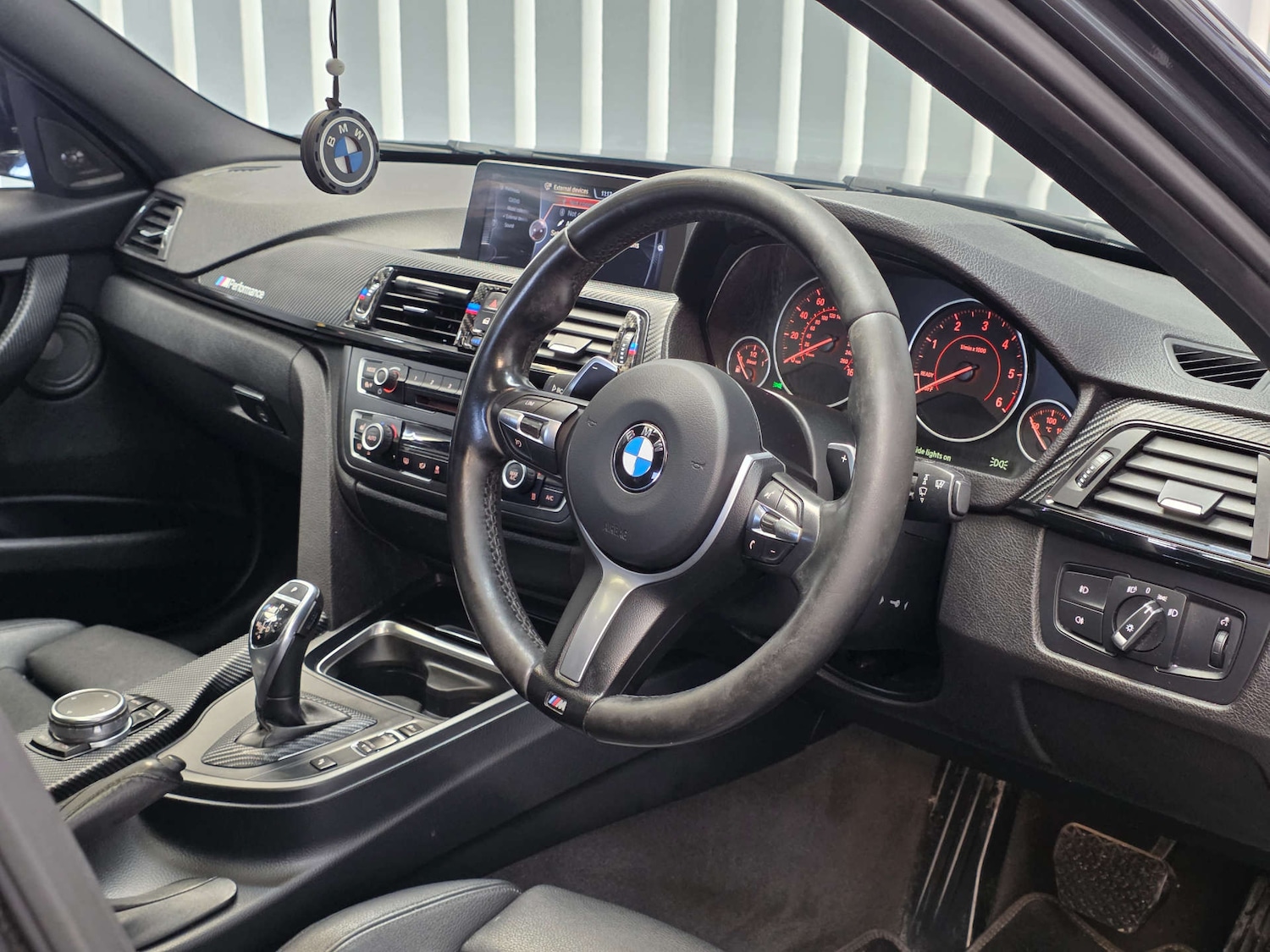 Used BMW 3 Series 2015 for sale - 76331488: Photo 23