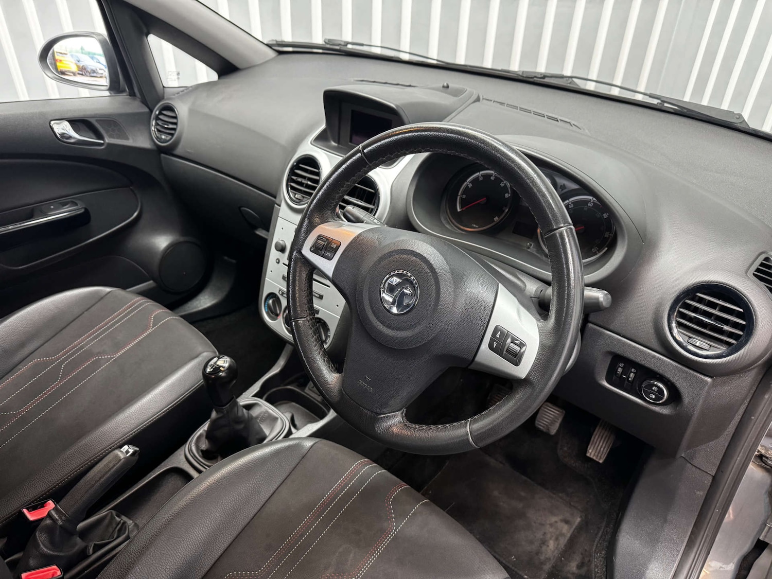 Used Vauxhall Corsa 2012 for sale - 77558202: Photo 10