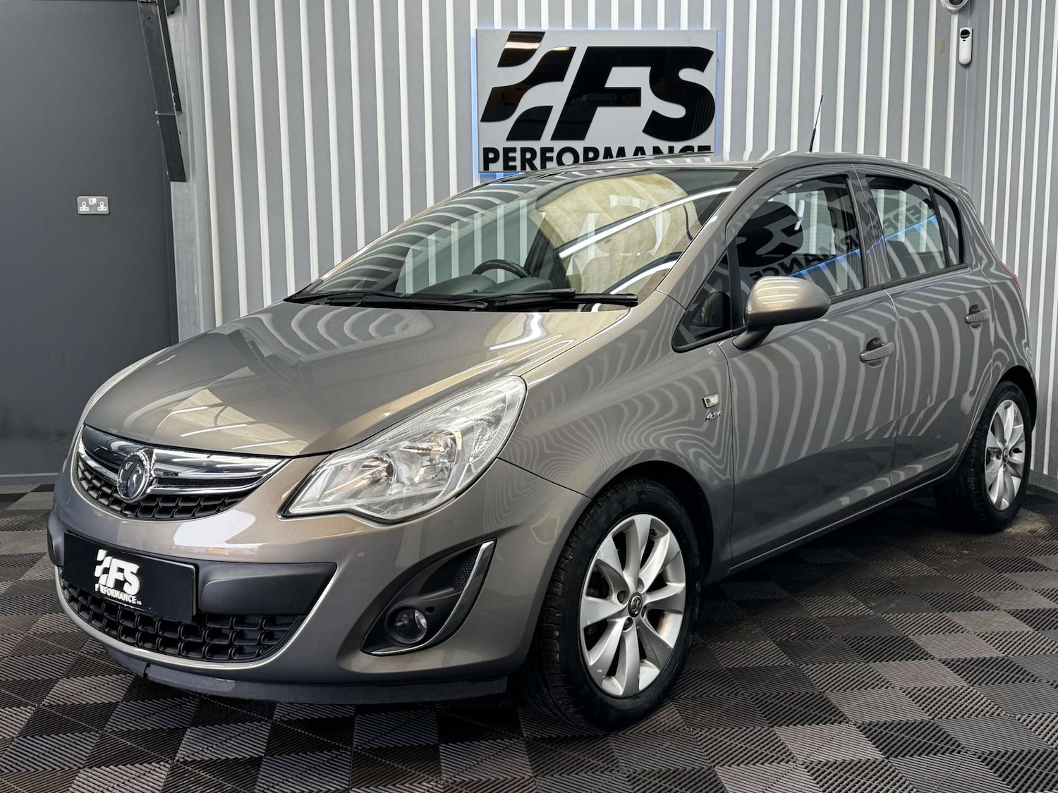 Used Vauxhall Corsa 2012 for sale - 77558202: Photo 12