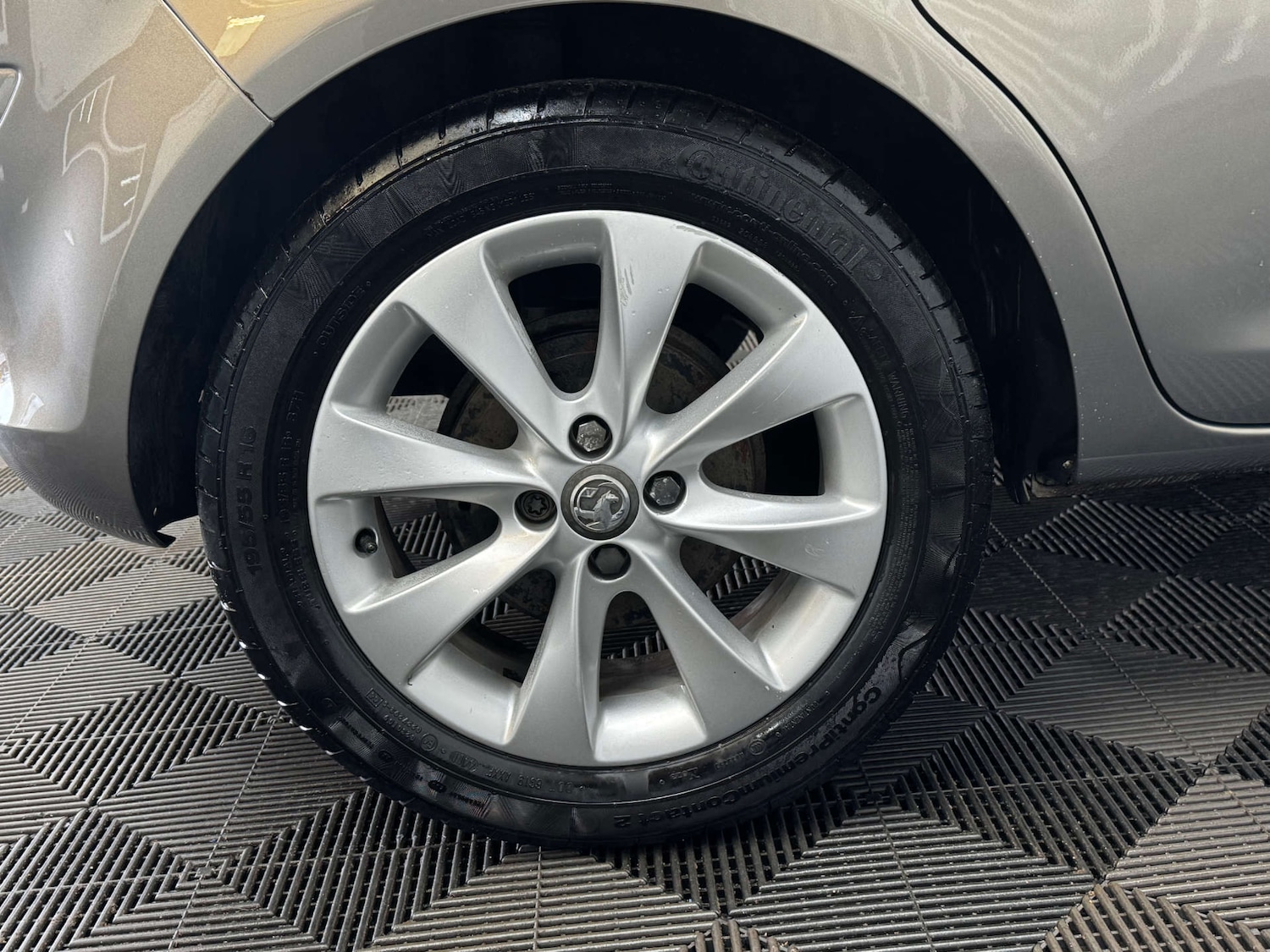 Used Vauxhall Corsa 2012 for sale - 77558202: Photo 24