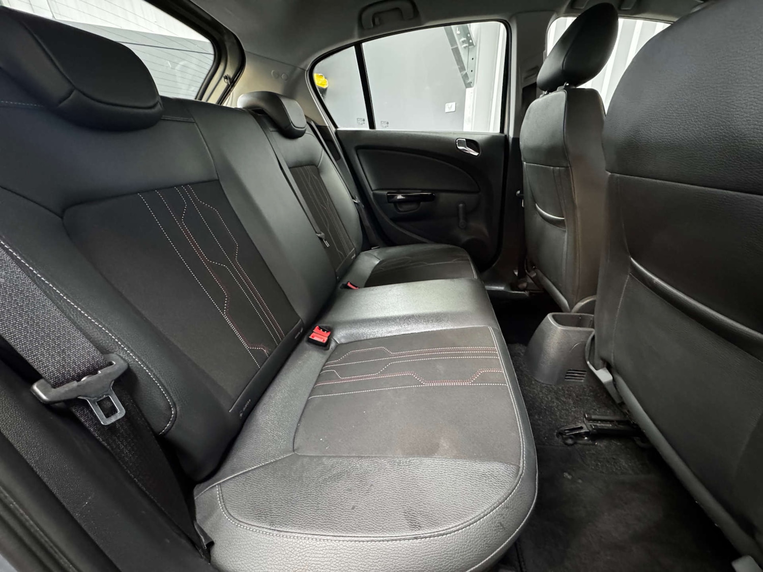 Used Vauxhall Corsa 2012 for sale - 77558202: Photo 9