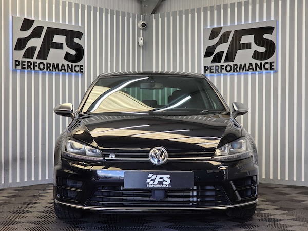 Used Volkswagen Golf 2014 for sale - 76118360: Photo 2