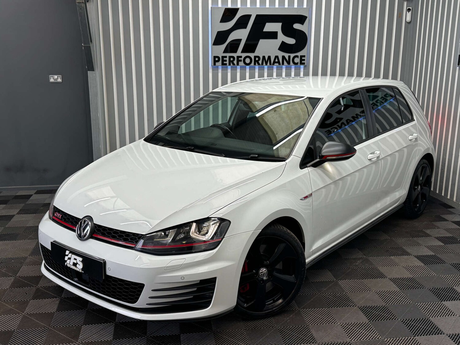 Used Volkswagen Golf 2014 for sale - 77368275: Photo 16