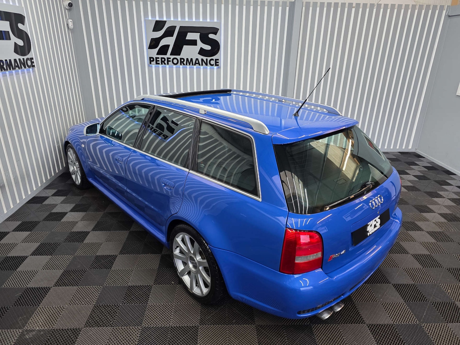 Used Audi RS4 2000 for sale - 76753395: Photo 17