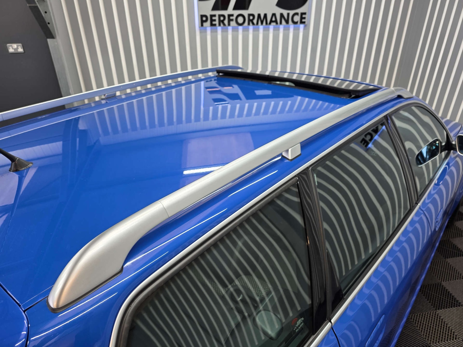 Used Audi RS4 2000 for sale - 76753395: Photo 30