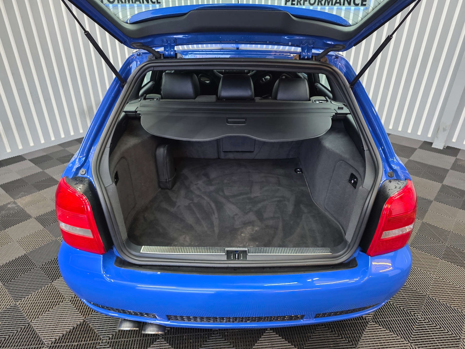 Used Audi RS4 2000 for sale - 76753395: Photo 39