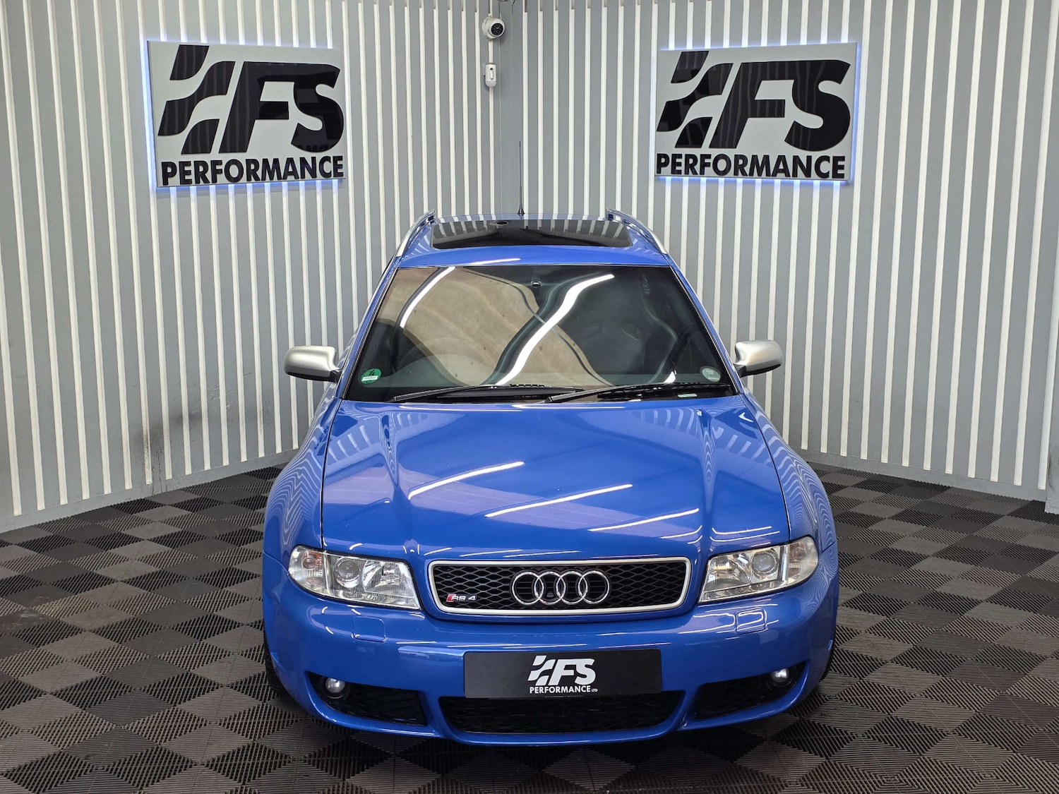 Used Audi RS4 2000 for sale - 76753395: Photo 41
