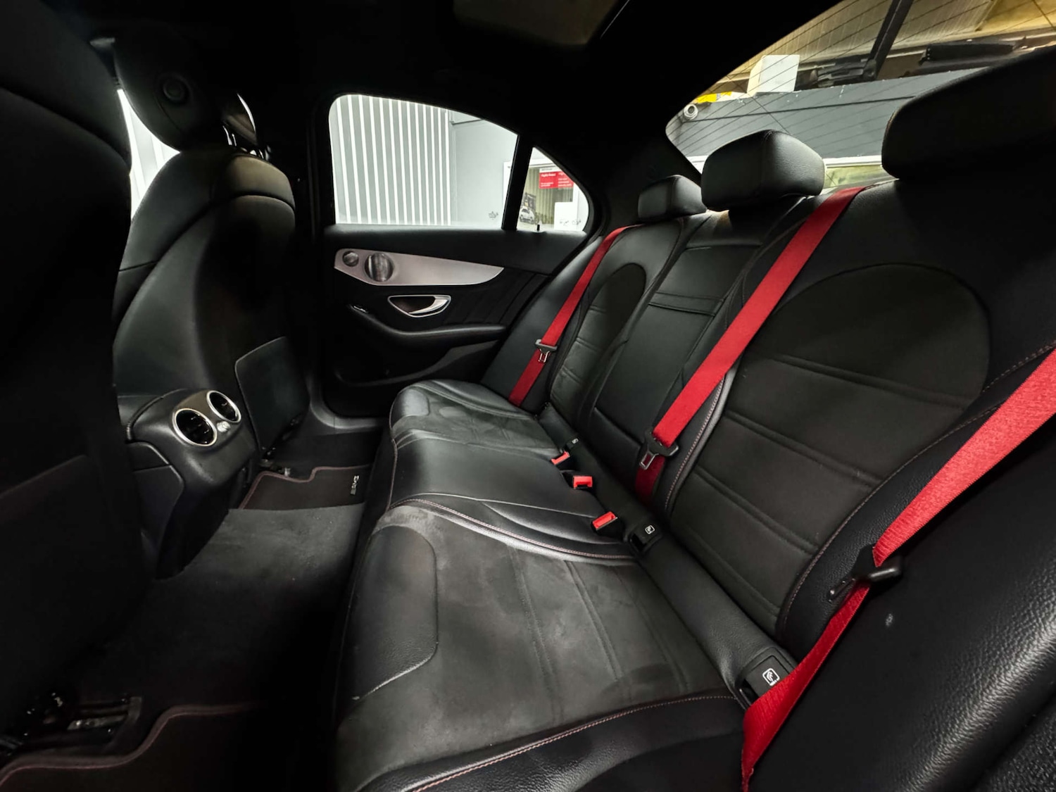 Used Mercedes-Benz C Class 2019 for sale - 77237217: Photo 19