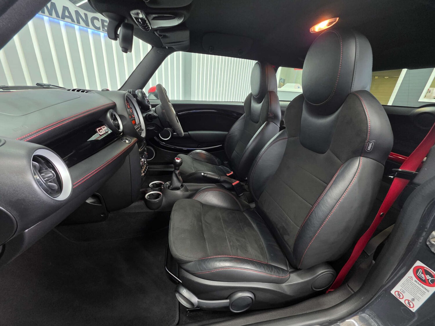 Used MINI Hatch 2013 for sale - 76601579: Photo 9