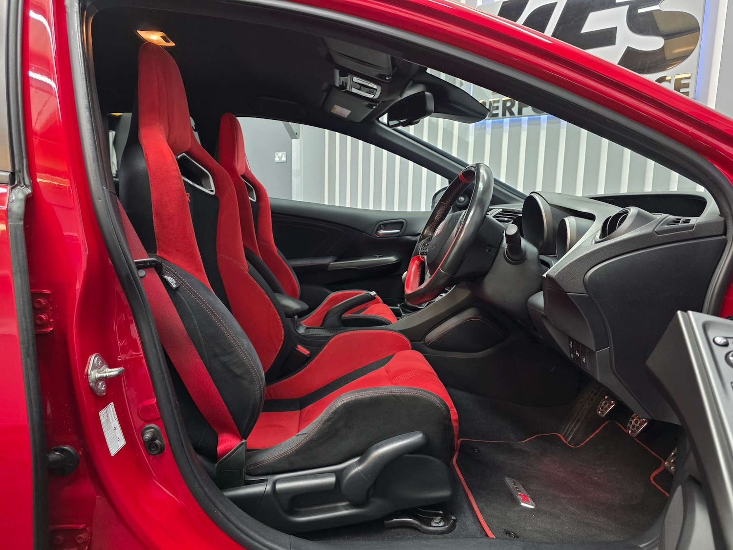 Used Honda Civic 2016 for sale - 76601861: Photo 40