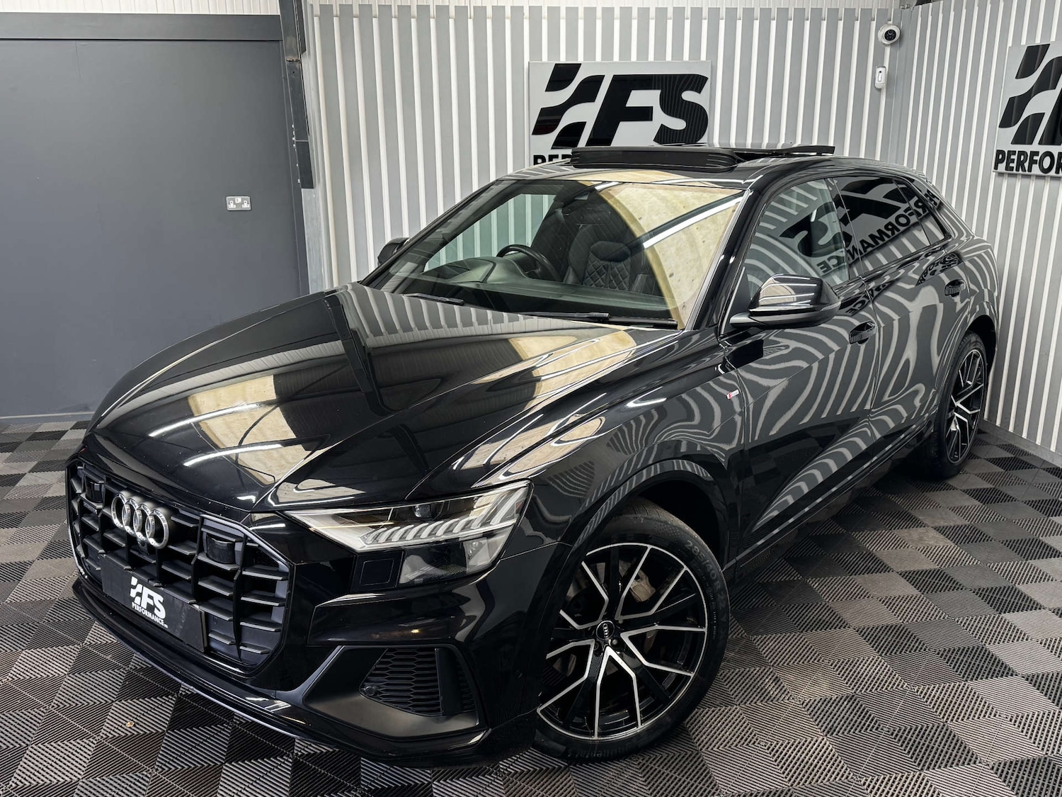 Used Audi Q8 2018 for sale - 77160652: Photo 14
