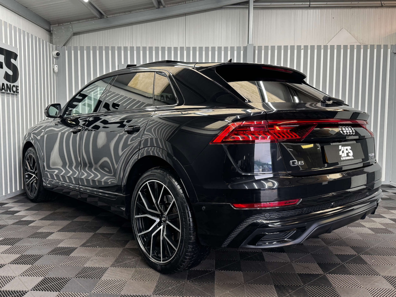 Used Audi Q8 2018 for sale - 77160652: Photo 15