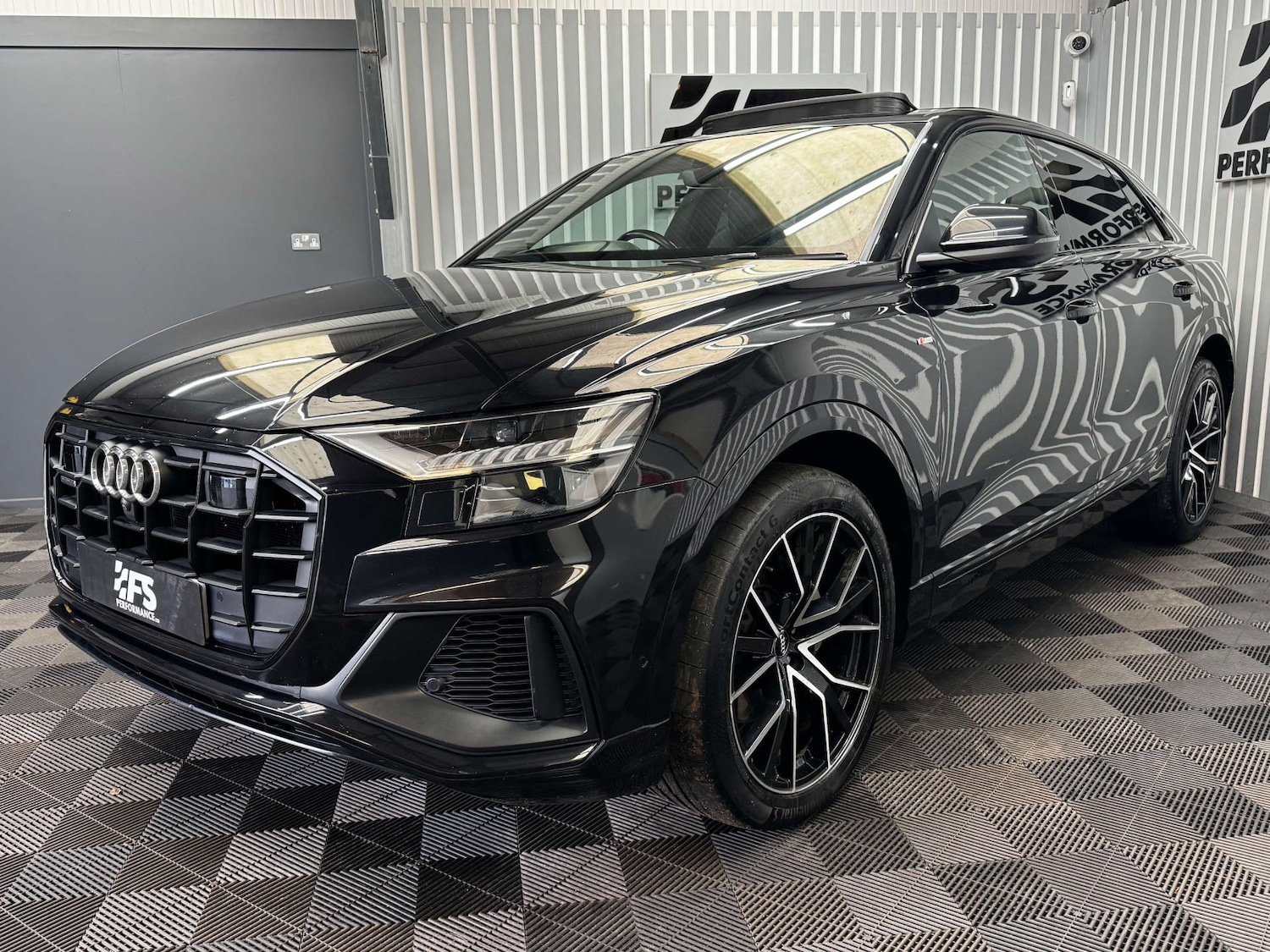 Used Audi Q8 2018 for sale - 77160652: Photo 44