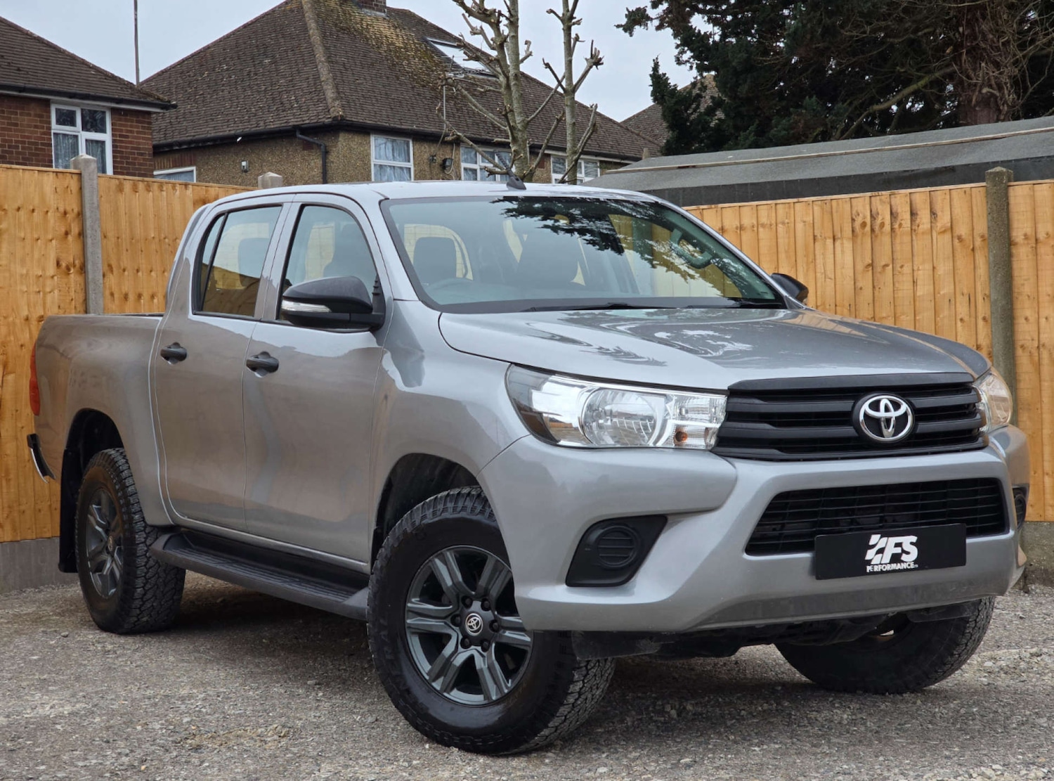 Used Toyota Hilux 2017 for sale - 76601586: Photo 1