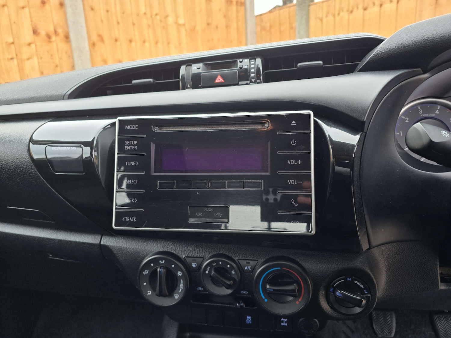 Used Toyota Hilux 2017 for sale - 76601586: Photo 29