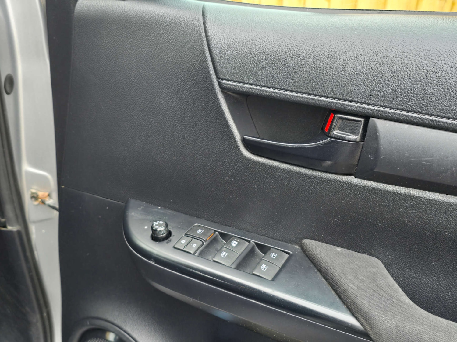 Used Toyota Hilux 2017 for sale - 76601586: Photo 7