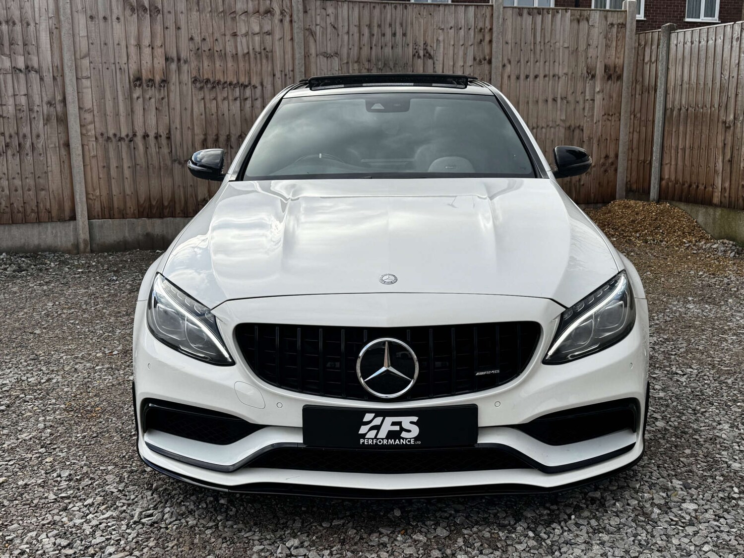 Used Mercedes-Benz C Class 2016 for sale - 77393374: Photo 2