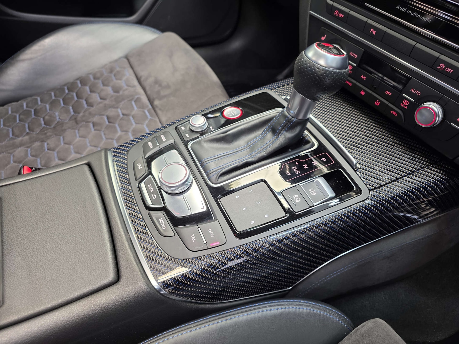 Used Audi RS6 2017 for sale - 78179617: Photo 11