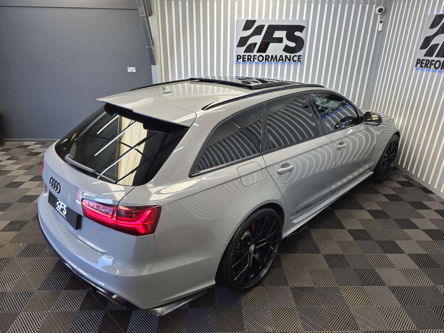 Used Audi RS6 2017 for sale - 78179617: Photo 19