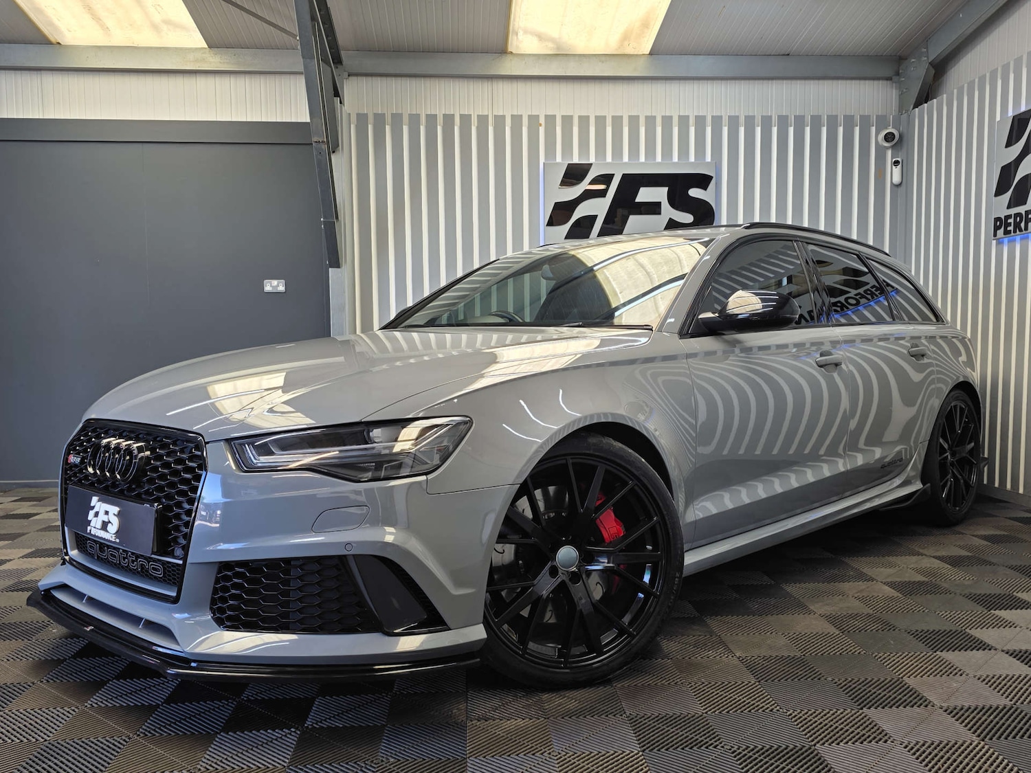 Used Audi RS6 2017 for sale - 78179617: Photo 35