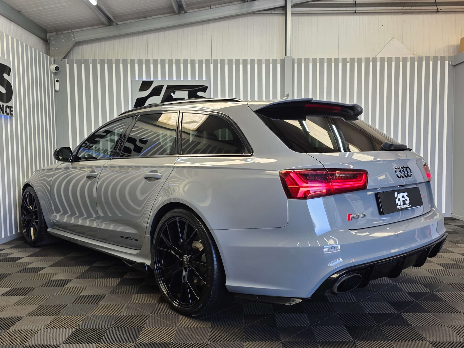 Used Audi RS6 2017 for sale - 78179617: Photo 4