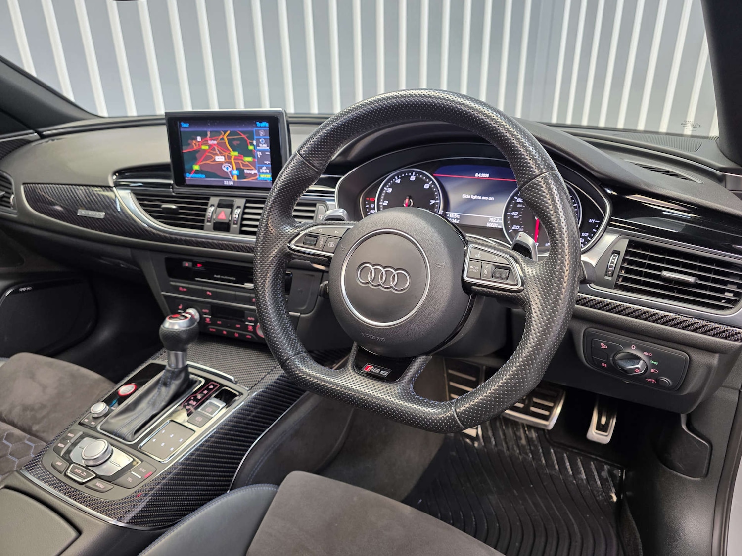 Used Audi RS6 2017 for sale - 78179617: Photo 8